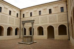 Interno_monastero